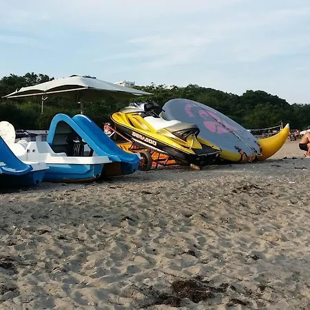 In The Center Of Sarafovo Apartamento