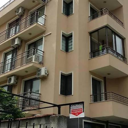 Apartamento In The Center Of Sarafovo Burgas