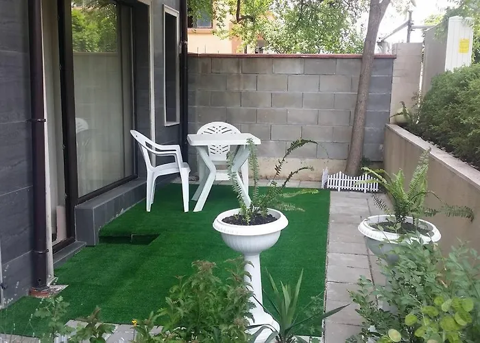 In The Center Of Sarafovo Apartament